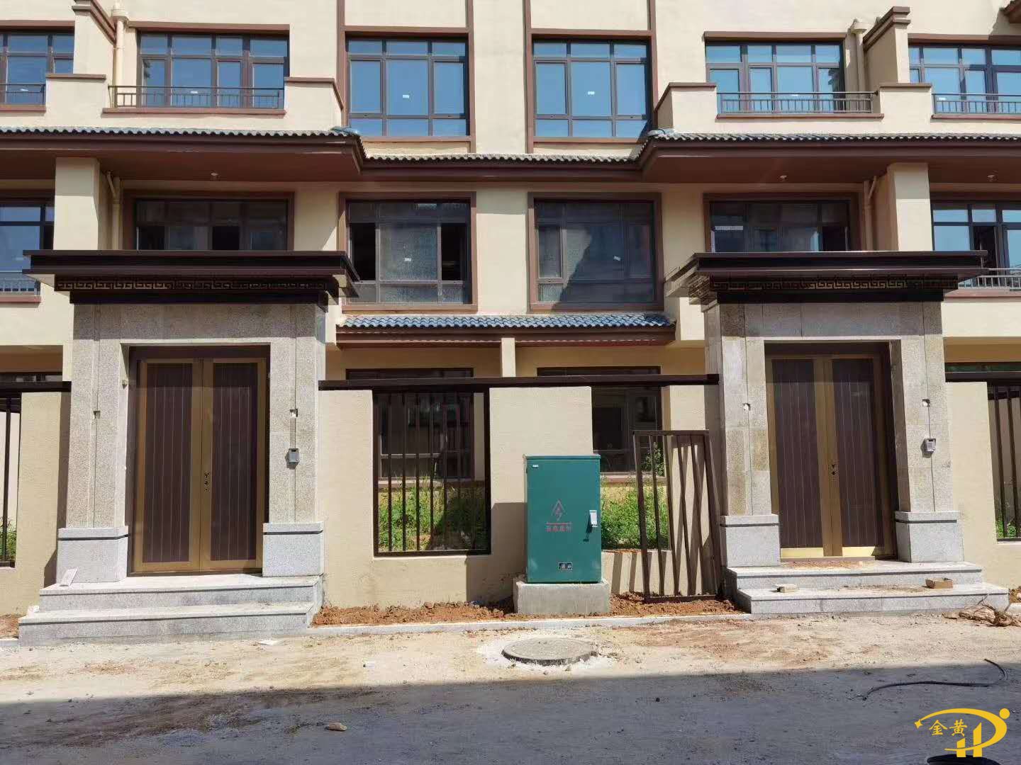 山東煙臺山湖大院別墅群